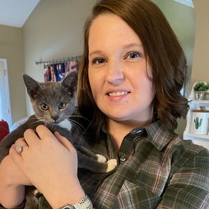 Meet your Posher, Tori